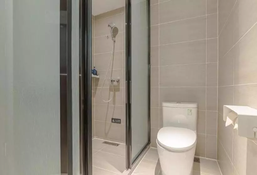 Hanting Hotel Hebi Qi County Bus Station