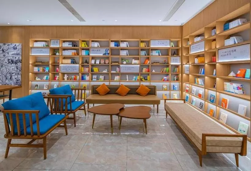 Hanting Hotel Jiujiang Railway Station Square