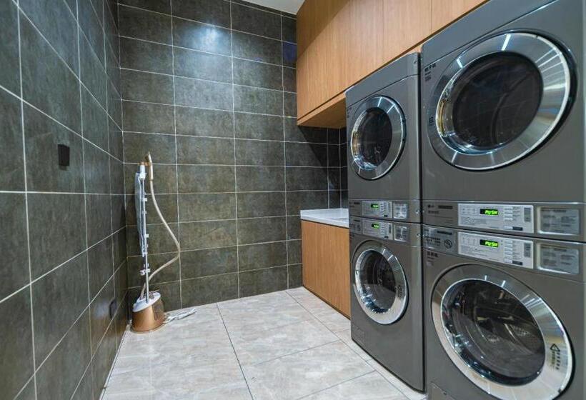 Hanting Hotel Jiujiang Railway Station Square