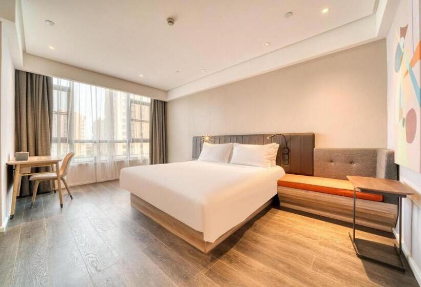 Hanting Hotel Shaoxing Binhai Commercial Center