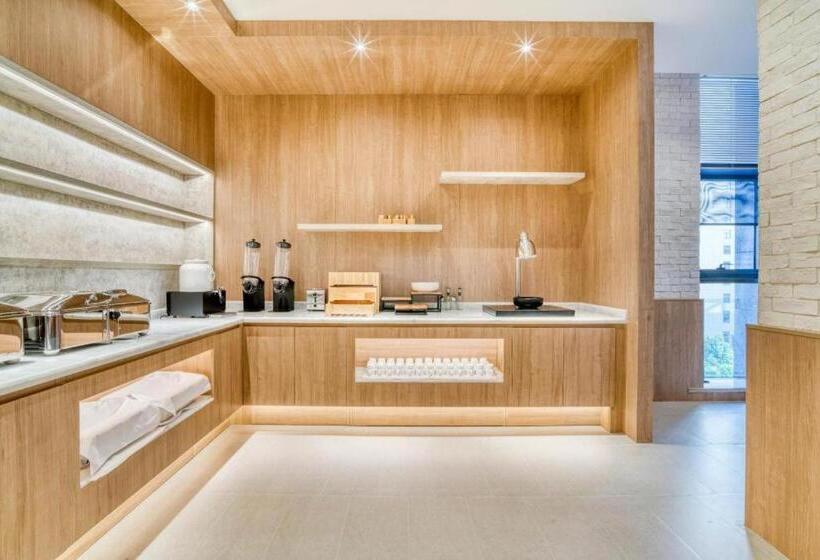 Hanting Hotel Shaoxing Binhai Commercial Center