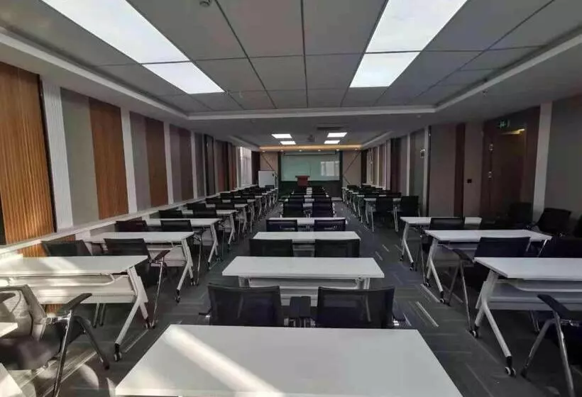 Hanting Hotel Songyuan Road