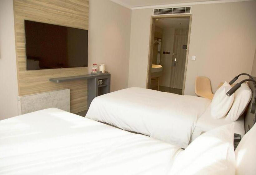 Hanting Premium Hotel Dandong Pedestrian Street