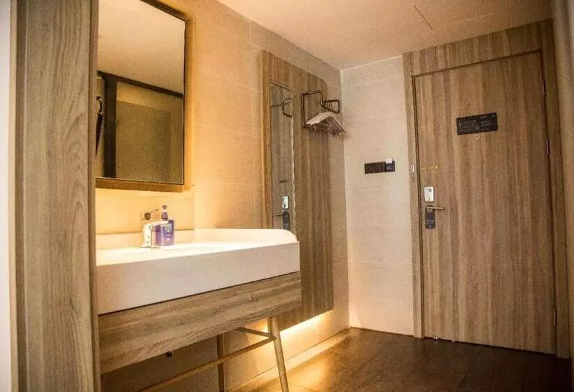 Hanting Premium Hotel Dandong Pedestrian Street