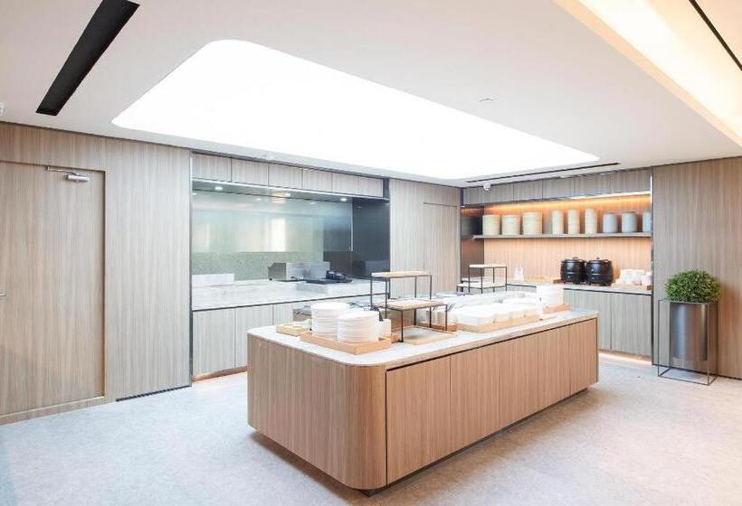 Ji Hotel Harbin West Railway Station