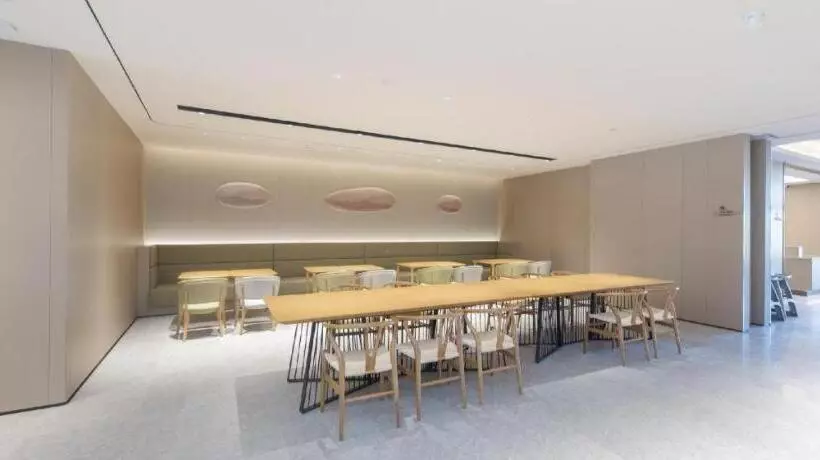 Ji Hotel Zhaoyuan Wenquan Road