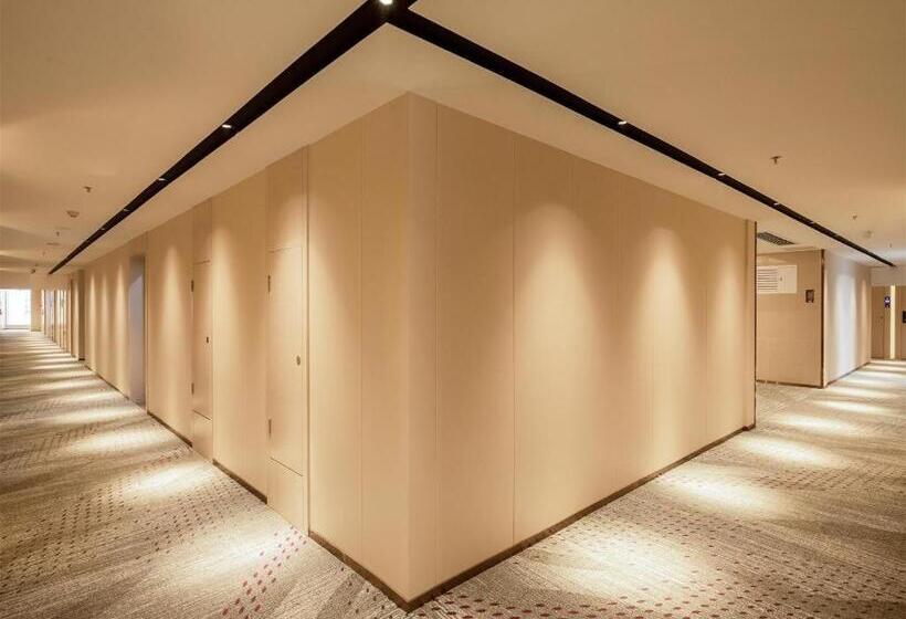 Lavande Hotel Changsha West Jiefang Road Furong Plaza