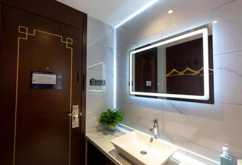 Starway Hotel Jiamusi Guangfu Road