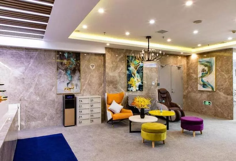 Starway Hotel Linyi University