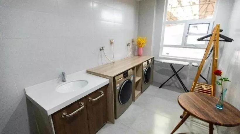 Starway Hotel Linyi University