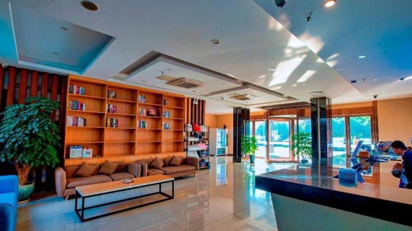 Starway Hotel Wuxi East Railway Station Anzhen