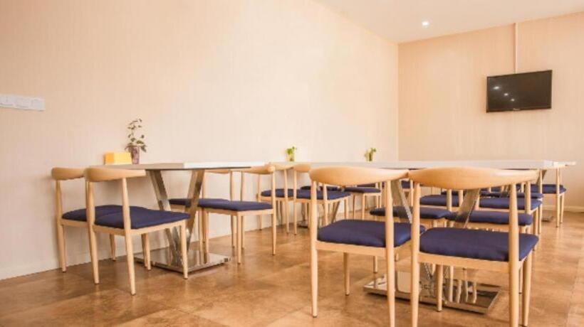 Starway Hotel Wuxi East Railway Station Anzhen