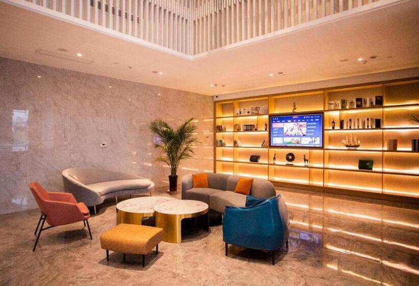 Starway Hotel Zhoukou Shenqiu Angang