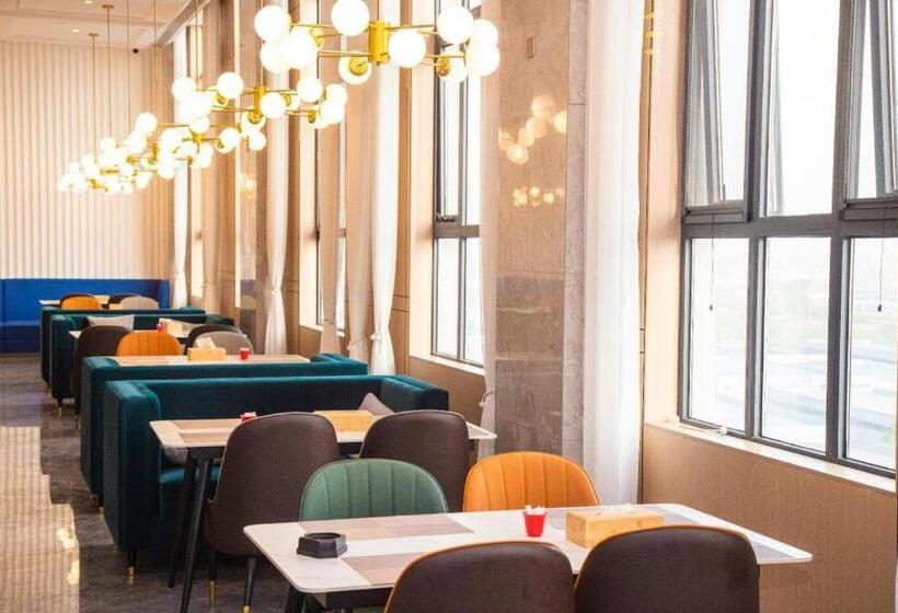 Starway Hotel Zhoukou Shenqiu Angang