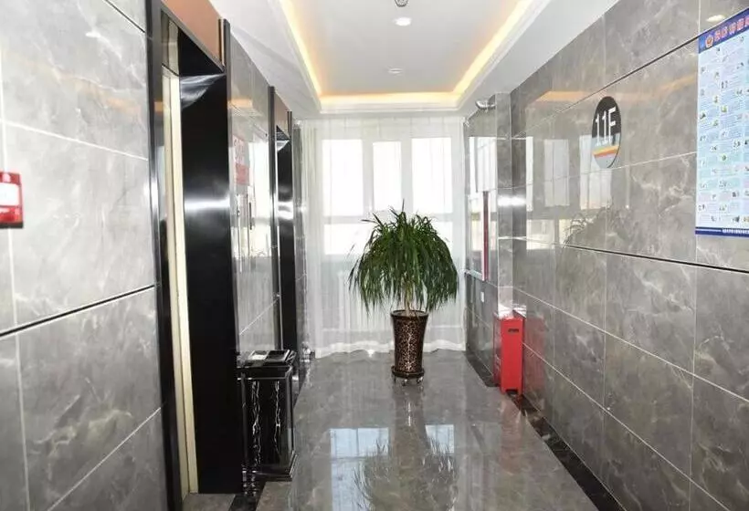 Super 8 Hotel Urumqi West Wuyi Road