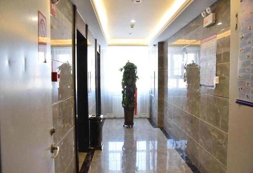 Super 8 Hotel Urumqi West Wuyi Road
