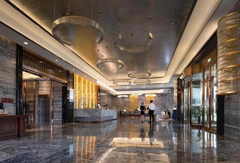 Venus Royal Hotel Nanning East High Speed Railway Station