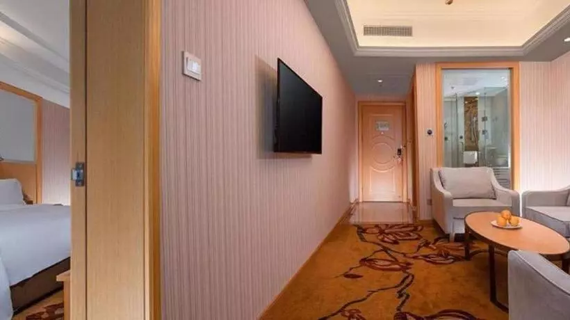 Vienna Hotel Jiangxi Jiujiang Happy City