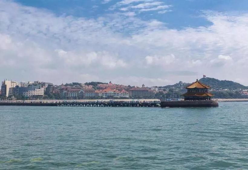 Vienna Hotel Shandong Qingdao Taidong Pijiu Street Liaoning Road