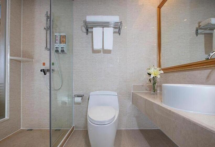 Vienna Hotel Shenzhen Window Of The World Qiaochengdong Metro Station