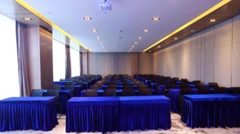 Echarm Hotel Changsha Window Of The World Broadcasting And Exhibition Center