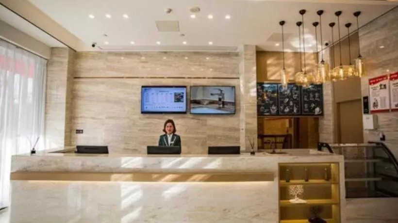 Hotelli City Comfort Inn Fuyang Hongqi Middle School Erlijing Night Market