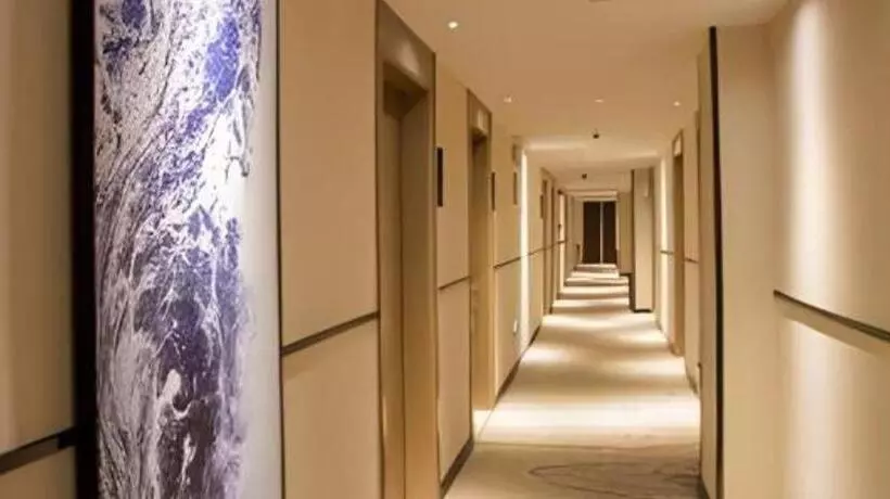 Hotelli City Comfort Inn Shantou Tianshan Road Xinyicheng