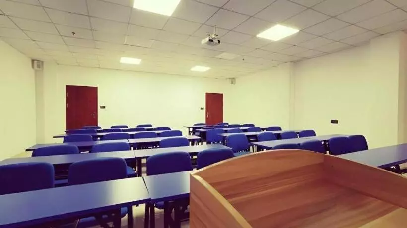 Hotelli City Comfort Inn Shantou Tianshan Road Xinyicheng