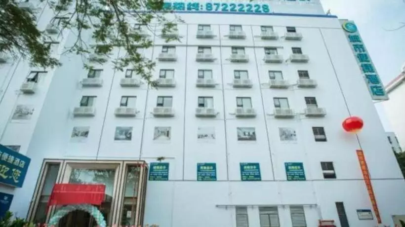 Hotelli City Comfort Inn Shantou Tianshan Road Xinyicheng