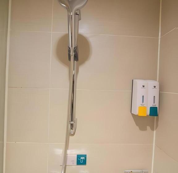 Hotel City Comfort Inn Wuhan Guanggu Software Park