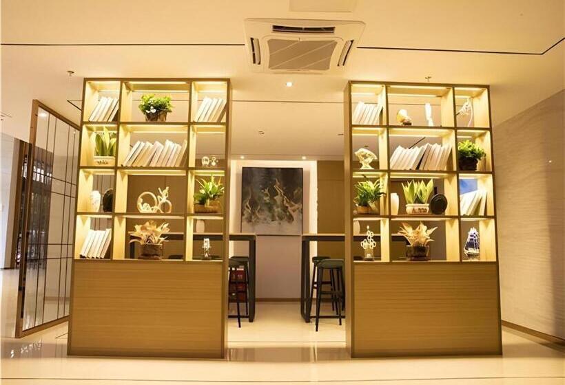 בית מלון כפרי City Comfort Inn Zhanjiang Suixi Quanfeng Plaza