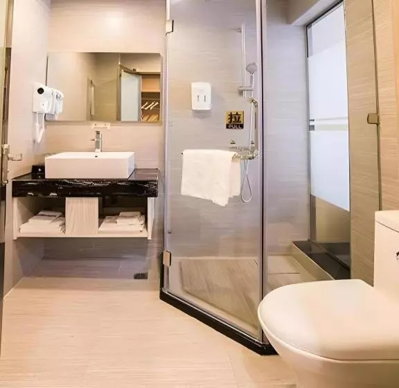 ホテル Jtour Inn Zhuhai Xiangzhou Mingzhu Light Rail Station