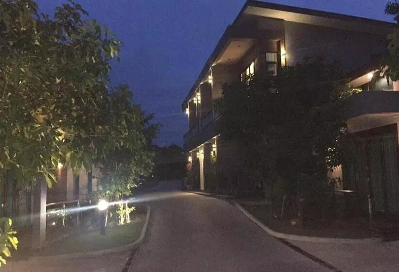 Hotelli Nutchana Hill Boutique