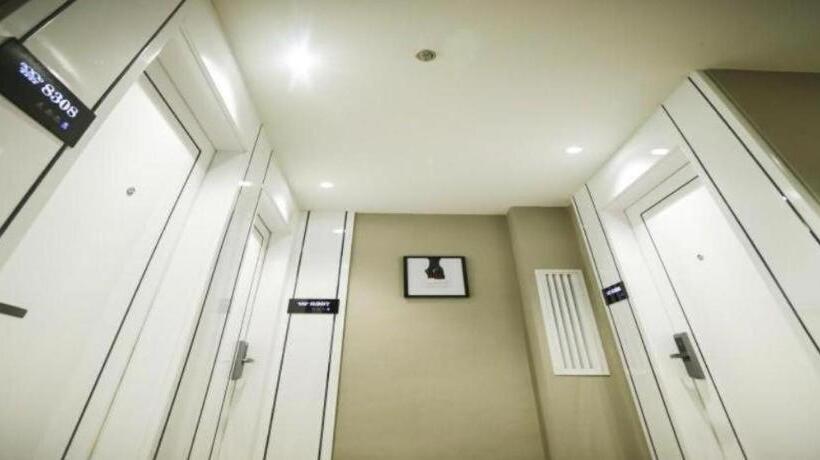 호텔 Xana Lite·dunhua Railway Station