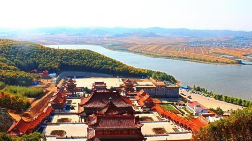 호텔 Xana Lite·dunhua Railway Station