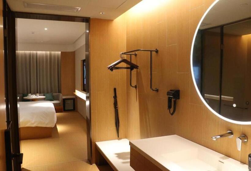 Ji Hotel Korla Municipal Government