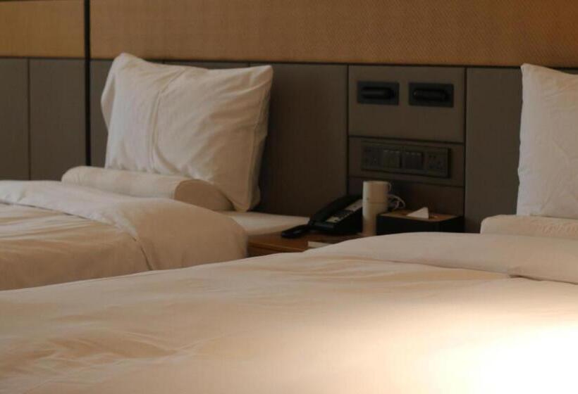 Ji Hotel Korla Municipal Government