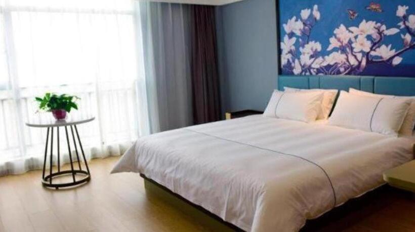 Magnotel Hotel Anshun West High Speed Railway Station