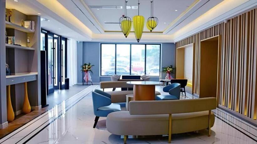 Magnotel Hotel Anshun West High Speed Railway Station