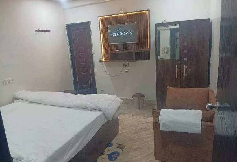 Oyo Maihar Hotel And Family Restaurant