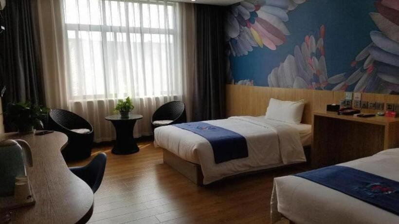 Pai Hotel Dengfeng Songshan Shaolin Temple Chonggao Road