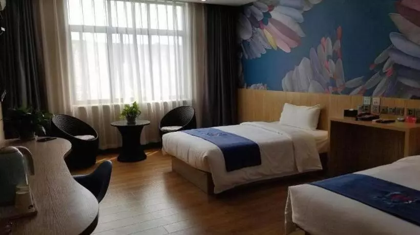 Pai Hotel Dengfeng Songshan Shaolin Temple Chonggao Road