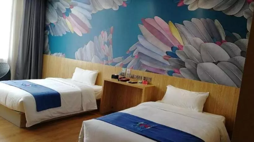 Pai Hotel Dengfeng Songshan Shaolin Temple Chonggao Road