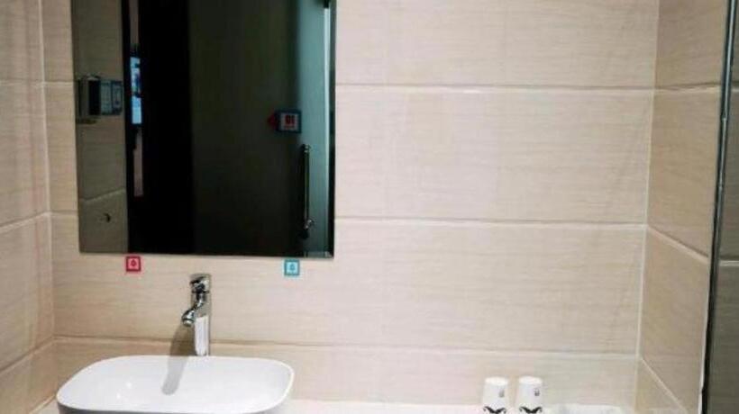 Pai Hotel Dengfeng Songshan Shaolin Temple Chonggao Road