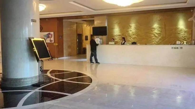 Pai Hotels Yulin Railway Station Yulin College