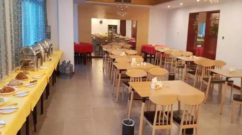 Pai Hotels Yulin Railway Station Yulin College