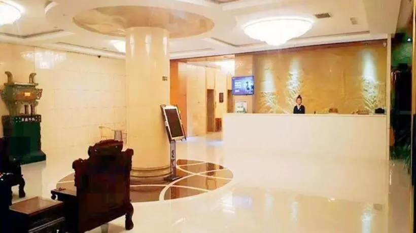 Pai Hotels Yulin Railway Station Yulin College