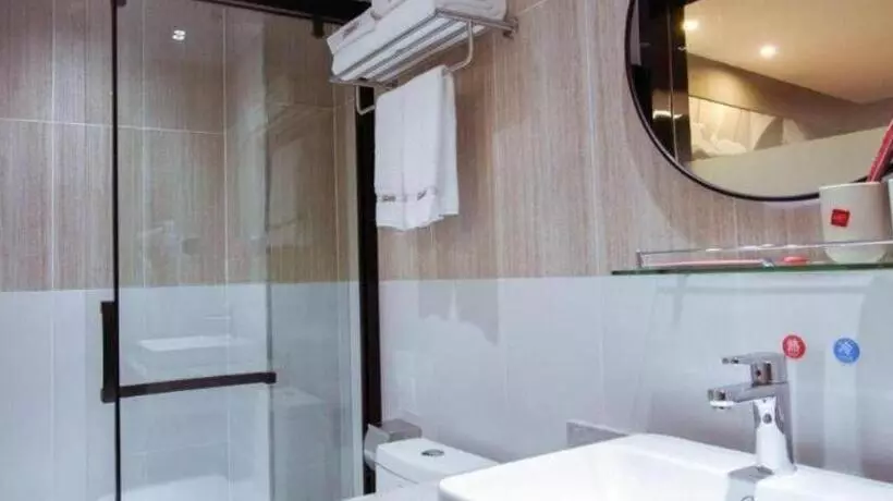 Thank Inn Hotel Guangxi Hechi Yizhou Sankeshu