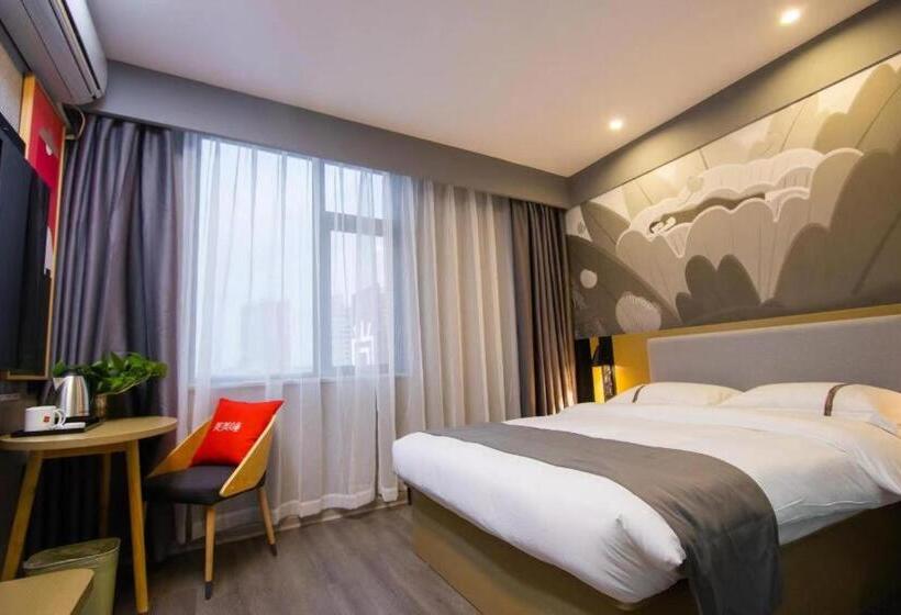 Thank Inn Hotel Guangxi Hechi Yizhou Sankeshu