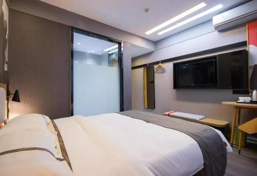 Thank Inn Hotel Guangxi Hechi Yizhou Sankeshu